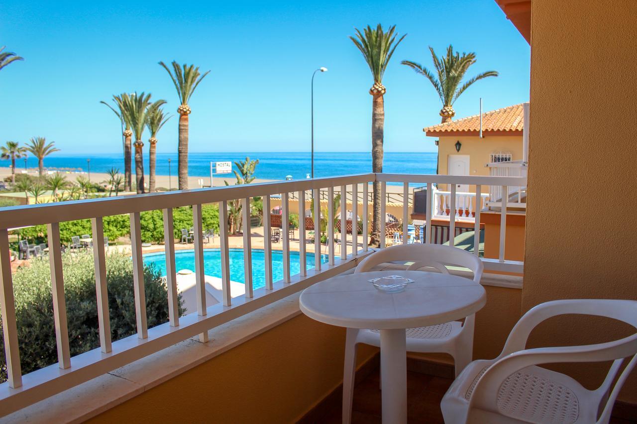 Hostal Esperanza Benajarafe Εξωτερικό φωτογραφία