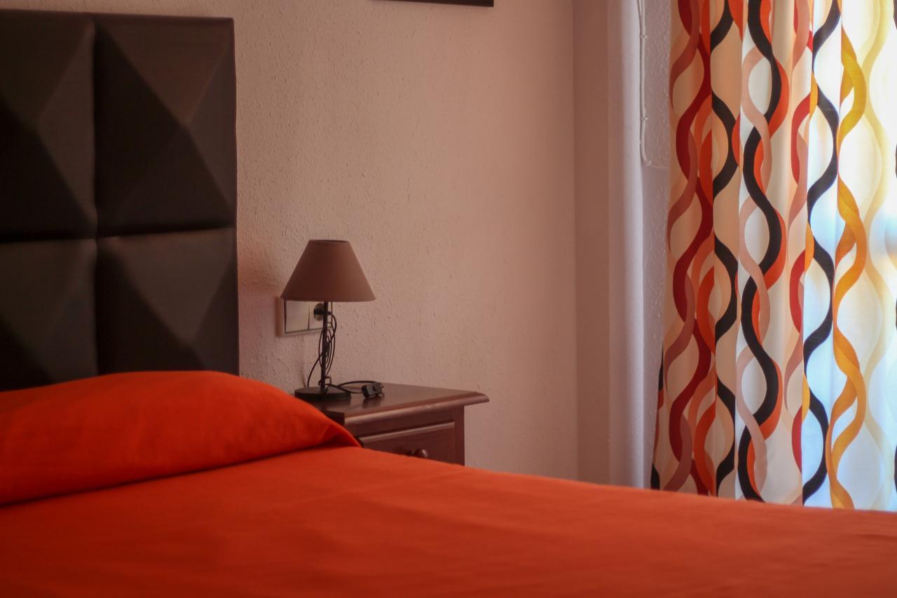 Hostal Esperanza Benajarafe Εξωτερικό φωτογραφία