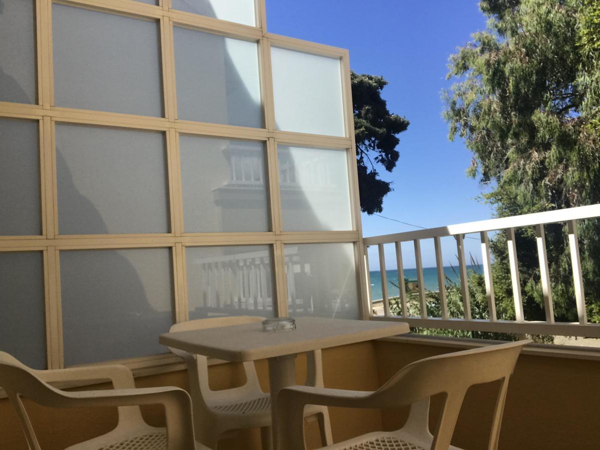 Hostal Esperanza Benajarafe Εξωτερικό φωτογραφία