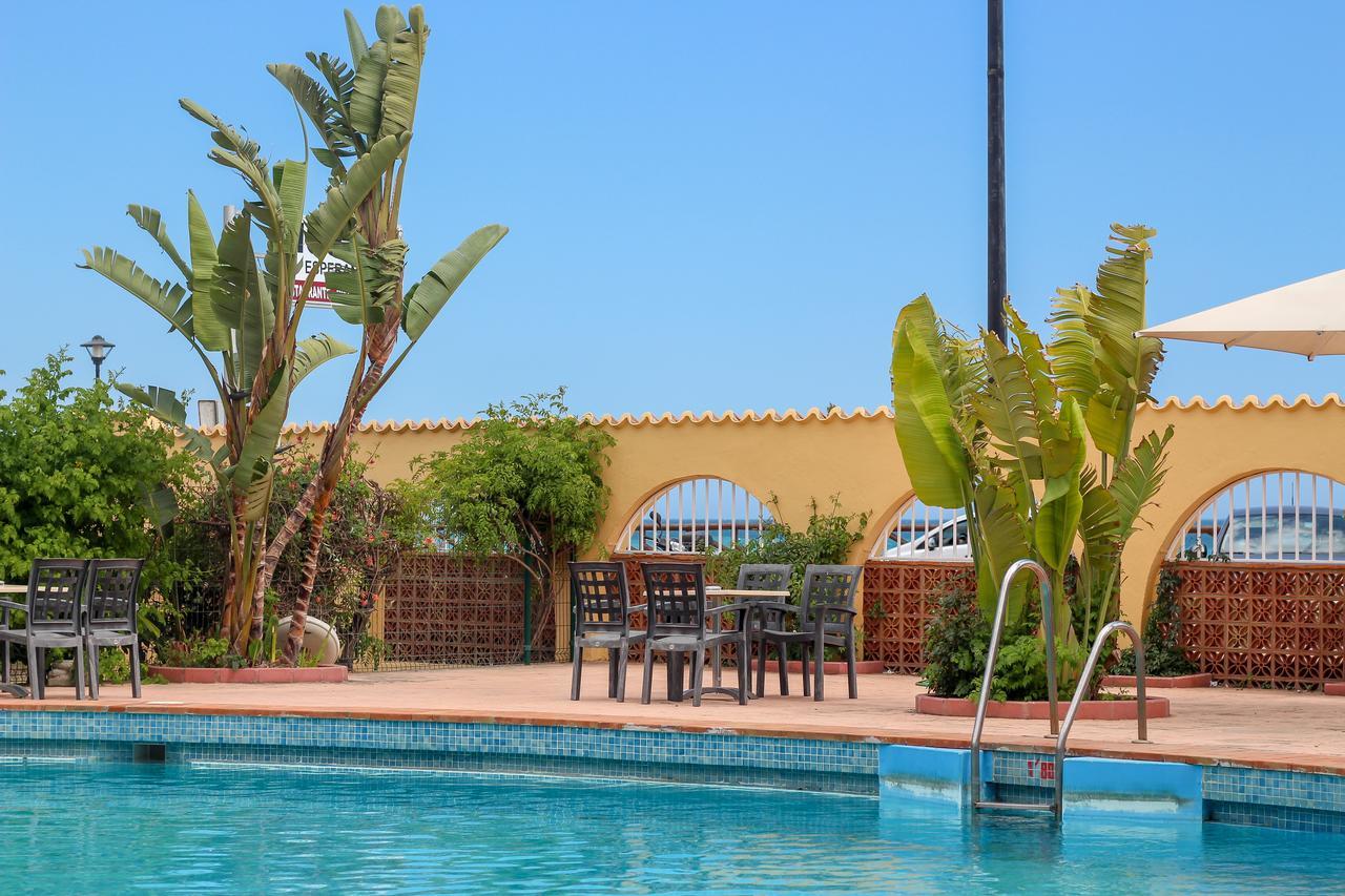 Hostal Esperanza Benajarafe Εξωτερικό φωτογραφία