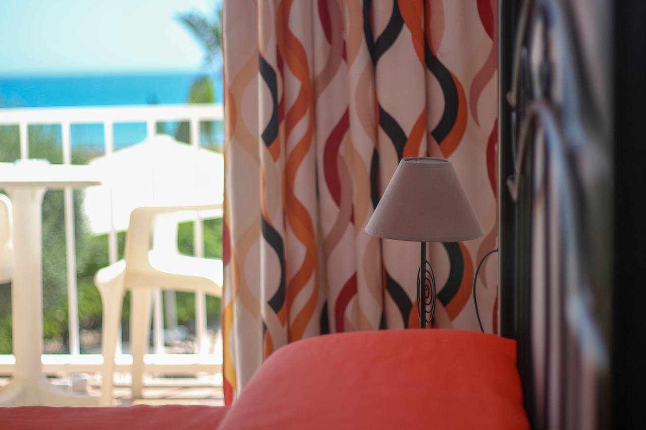Hostal Esperanza Benajarafe Εξωτερικό φωτογραφία